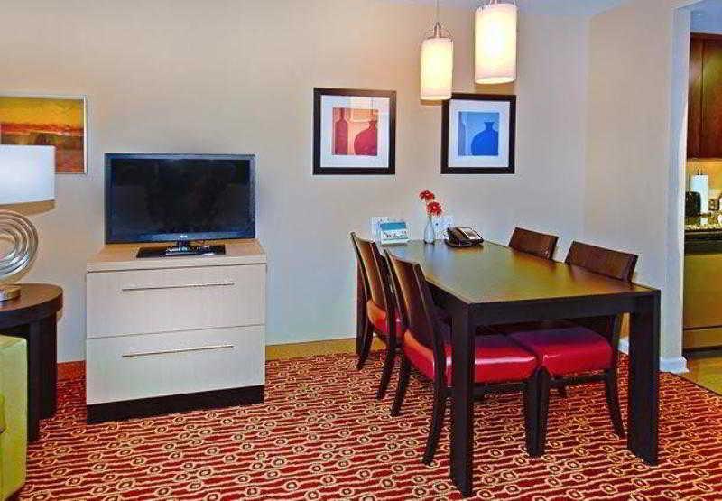 Towneplace Suites By Marriott Chattanooga Near Hamilton Place Екстер'єр фото